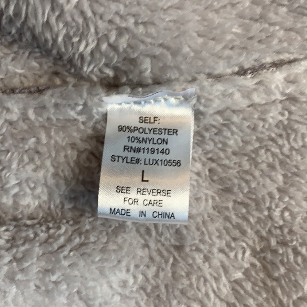 Favlux Gray Vest - Picture 6 of 6